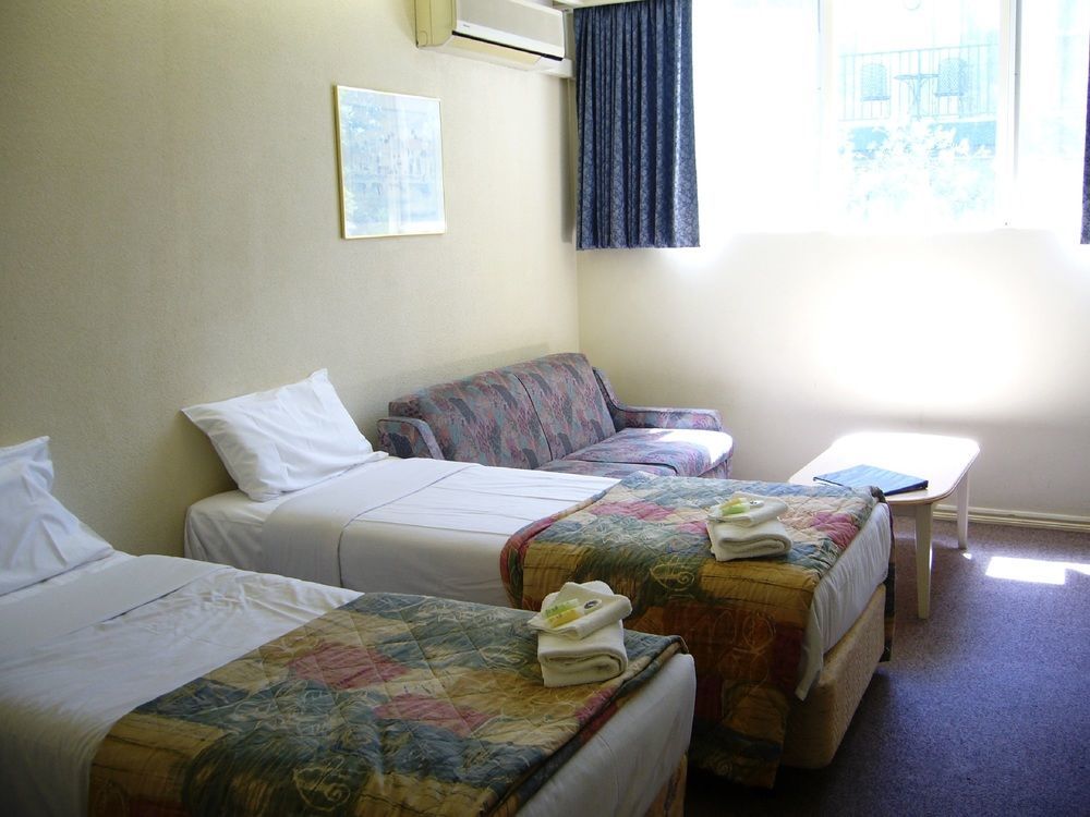 Hotel Cavalier Wantirna South Exterior foto